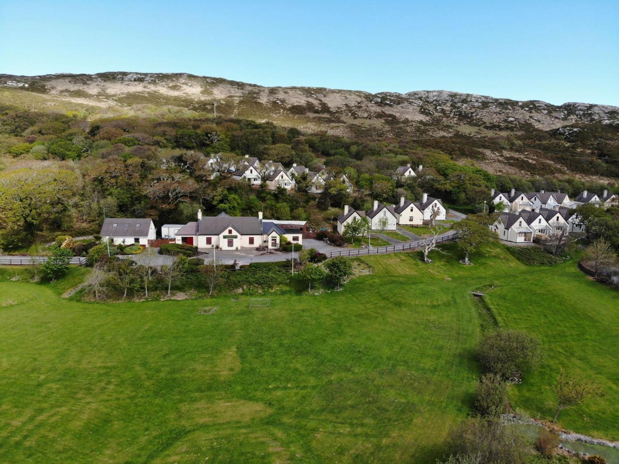 Villa 68 Clifden Glen Exterior foto